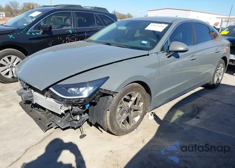 2021 Hyundai Sonata Sel z USA, uszkodzony, nr VIN 5NPEL4JA4MH102812